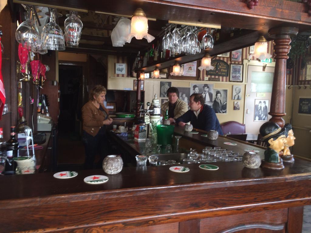 Hotel De Blauwe Vogel Bergen op Zoom Bagian luar foto
